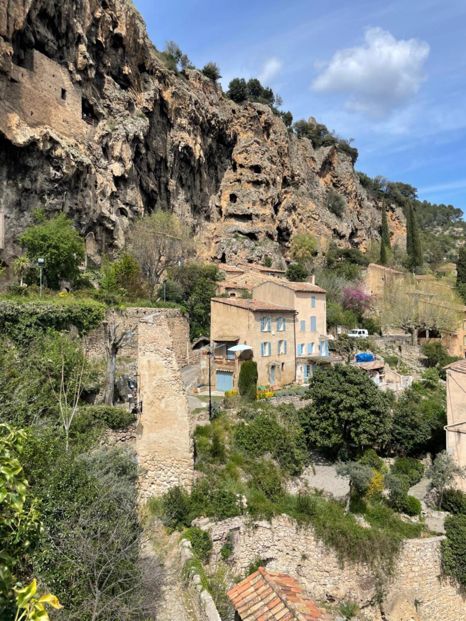 Cosy & Chill Appartements - Au Coeur Du Village De Cotignac, En Provence Esterno foto
